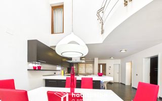 Descoperă eleganța unei case moderne– vizitează prin tur virtual - Poză 9