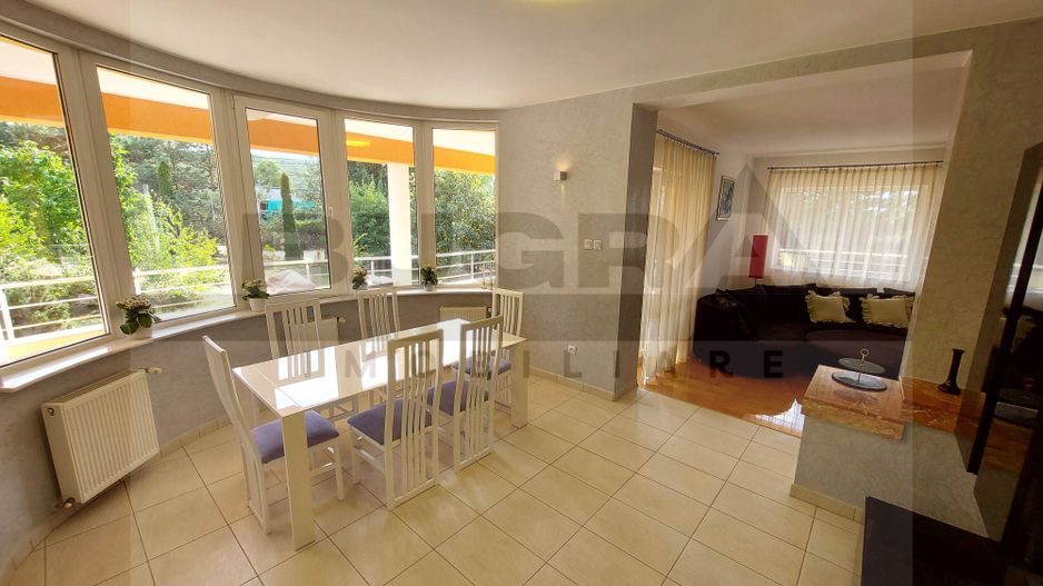 Vila exclusivista 400 mp, teren 2400 mp - zona Faget - Poză 11
