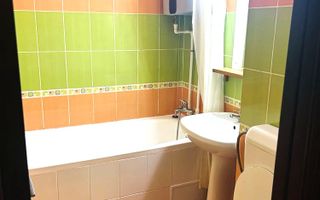 🏡 Închiriez Garsonieră modernă, metrou Favorit, parcare inclusă, Drumul Taberei - Poză 8