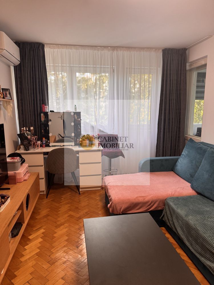 2 camere - 51 mp | Credit | Gorjului – 3 minute de metrou - Poză 1