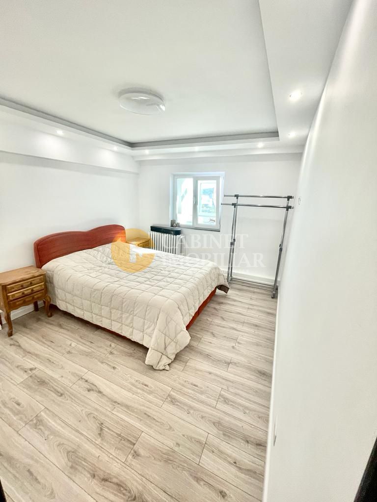 Pacurari- Moara de Foc Apartament 3 camere decomandat - Poză 1