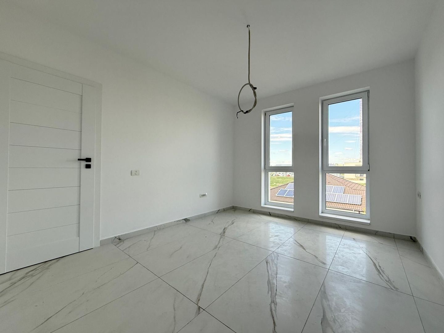 Braytim - SXD Market | 2 Camere | Curte proprie | Bucatarie inchisa - Poză 2