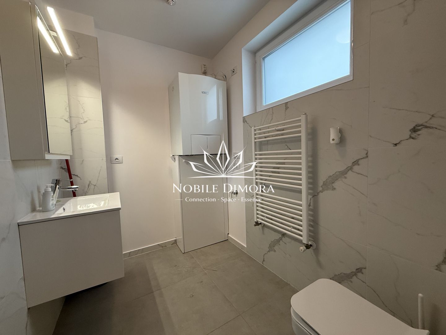 Casa moderna cu 4 camere, 2 bai, terasa si gradina de 50mp - zona Crisan - Poză 6