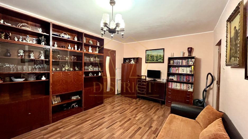 Apartament cu 2 camere și boxa | Dâmbovița | Restaurant Nora - Poză 2