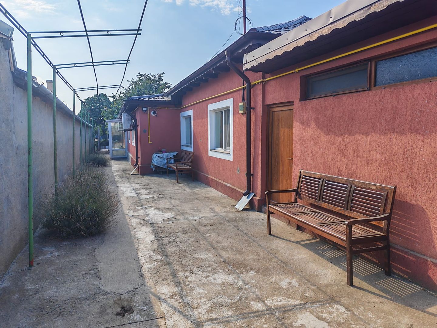 OVIDIU (Cod 01) Casa eleganta complet mobilata „la cheie” - Poză 26