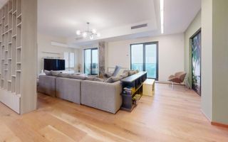 Penthouse cu Vedere Panoramica în Mamaia 295mp Utili și 47mp Terasă Parcare - Poză 6