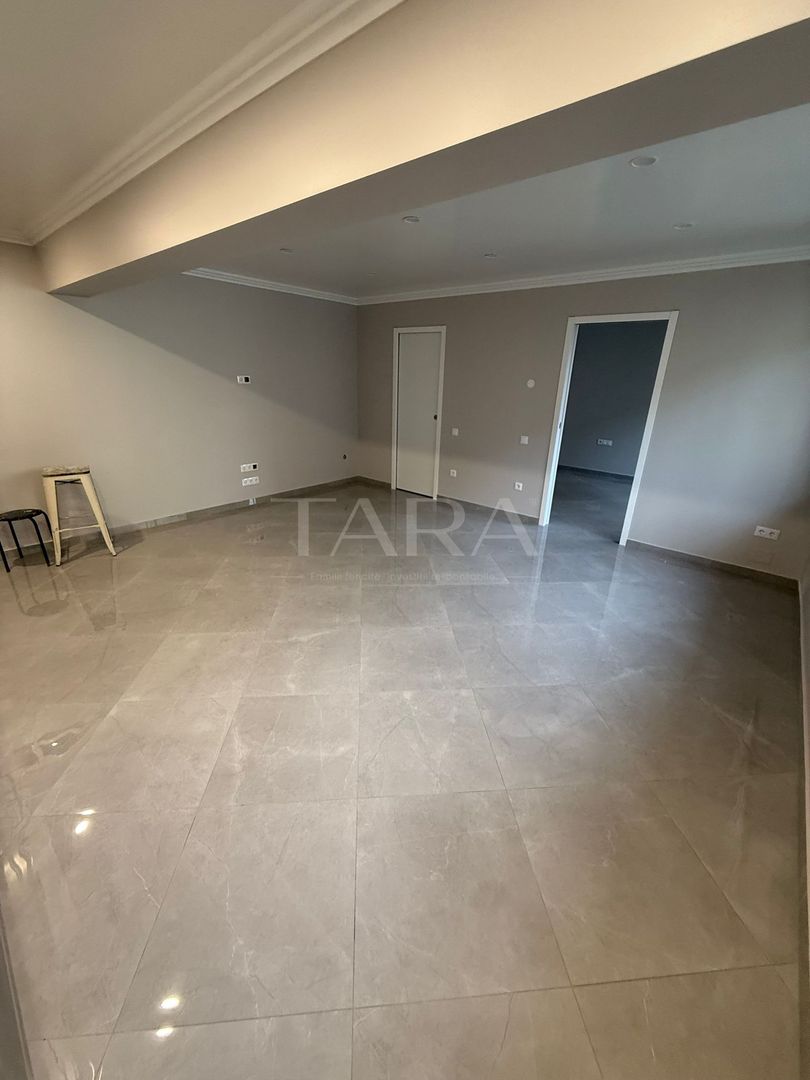 Apartament Modern, 2 Camere – Ultracentral,  Piața Unirii. - Poză 7