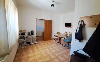 Casa individual situata in zona Hasdeu - Poză 11