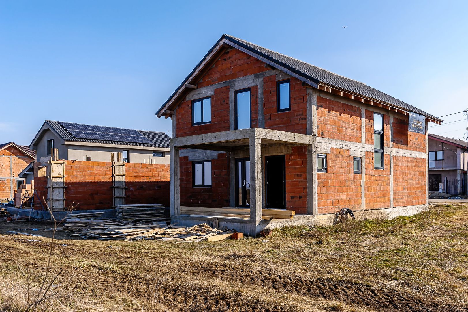 Casă spațioasă în cartier rezidențial în expansiune – Tisa Nouă, Arad - Poză 4