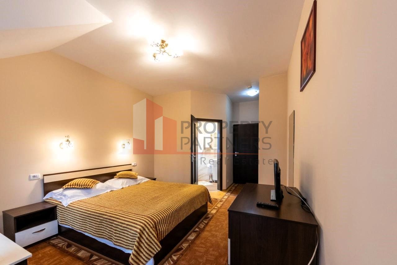 Pensiune Sinaia Langa Castelul Peles | Investitie sigura. - Poză 7