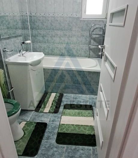 Apartament 2 camere bucatarie inchisa pivnita etaj 2 Cartierul Strand - Poză 7