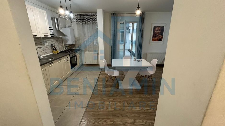 Apartament 2 camere in Top City Coresi 56mp si loc parcare plus boxa - Poză 5