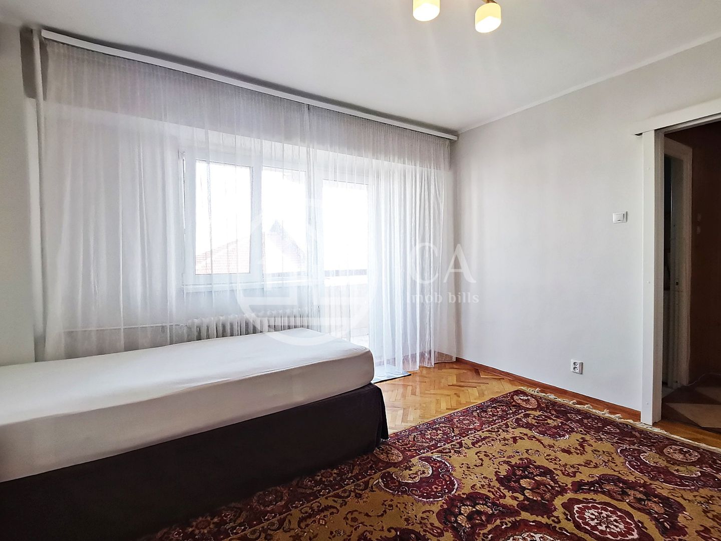 Apartament de inchiriat cu 3 camere in zona Dragos Voda, Oradea - Poză 6