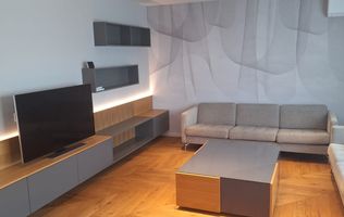 Apartament de lux cu scară interioară și terasă – Buna Ziua