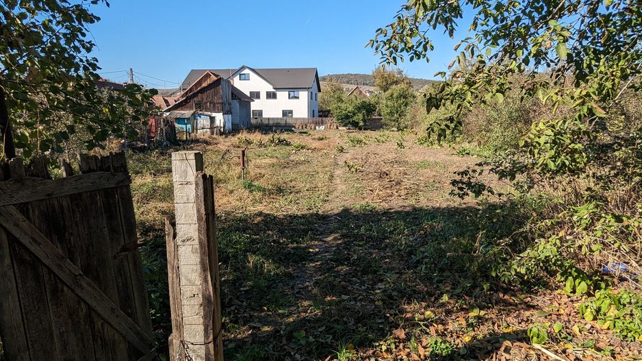 Casă bătrânească 140mp, teren 19 ari, Sâncrai str principală - Poză 8