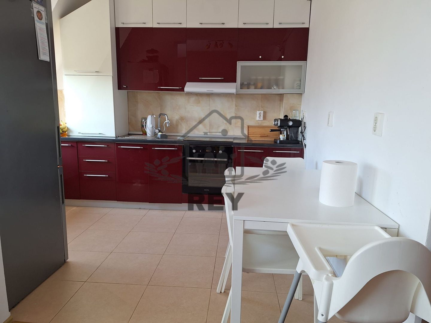 Apartament 4 camere,110 mpu,zona Centrașă/Moldoveanu-Cedonia - Poză 6