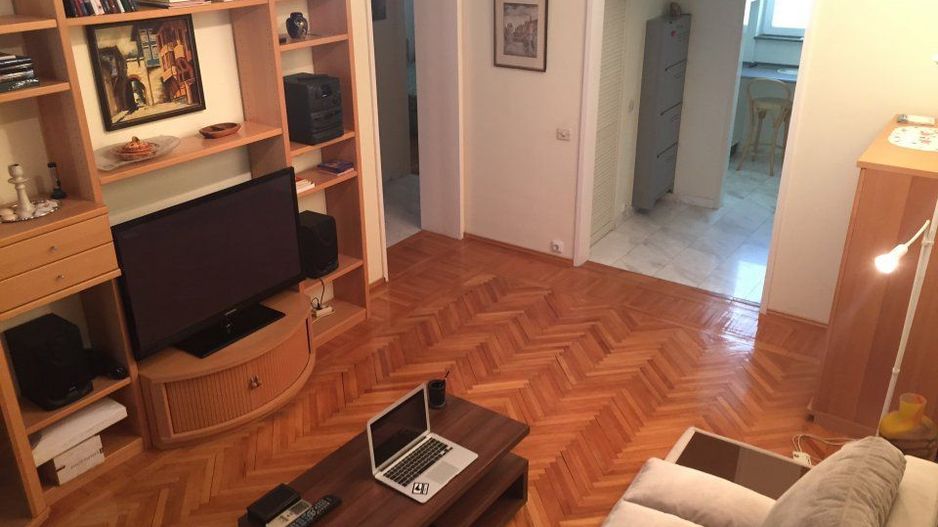 Apartament cochet Aleea Circului - Poză 1