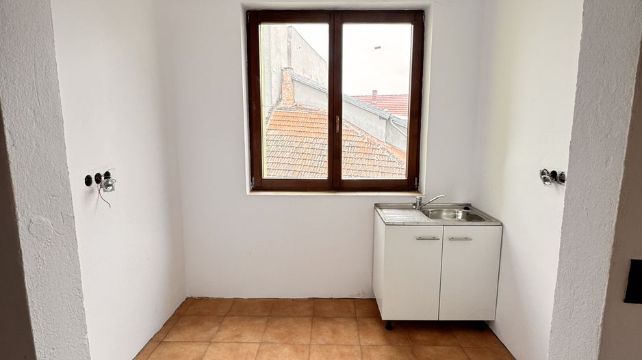 Spațiu comercial de închiriat – Ultracentral, Oradea – 203 mp utili – - Poză 16