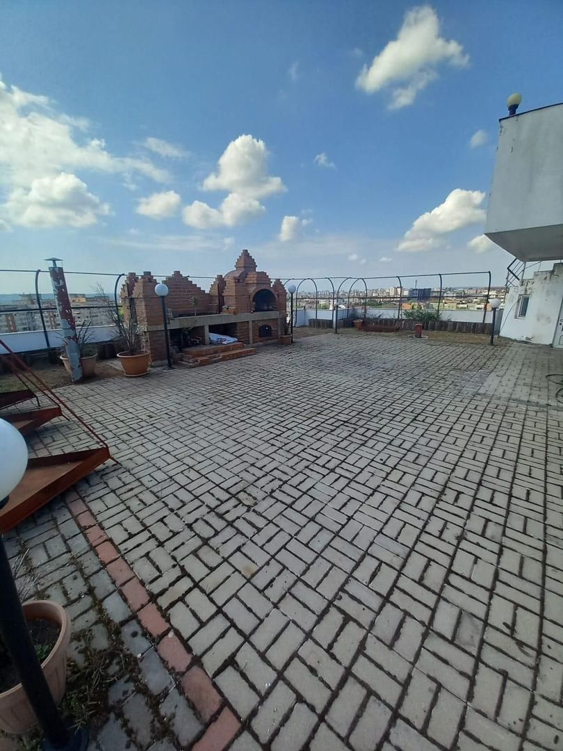 PENTHOUSE KM 0 CRAIOVA | VEDERE PANORAMICA | 317 MP UTILI | PISCINĂ PRIVATĂ | 761 MP SUPRAFATA TOTALA - Poză 5