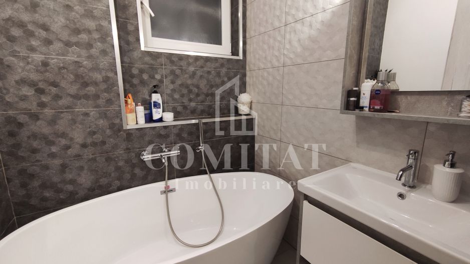 APARTAMENT BIJUTERIE | LA CHEIE | IULIUS MALL - Poză 10