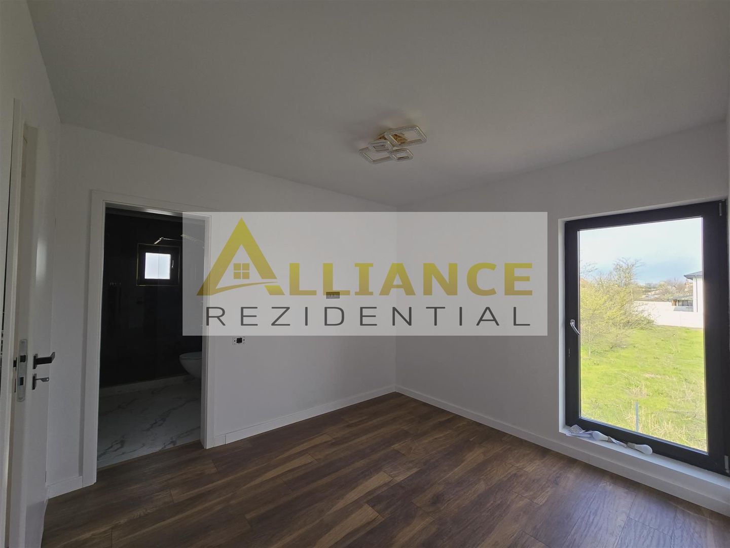 Vila individuala- 4 camere- 3 bai- dressing- pod- beci - Poză 7