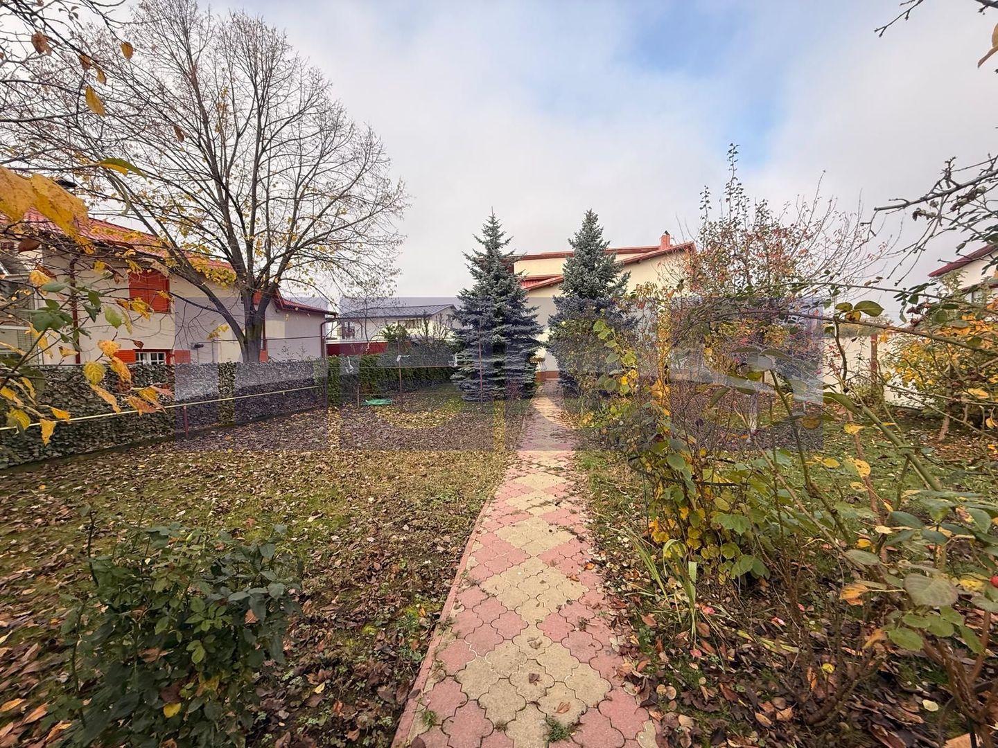 VANZARE VILA LA CHEIE | 280 MP | 1080 MP TEREN | 7 CAMERE | FUNDENI | - Poză 14