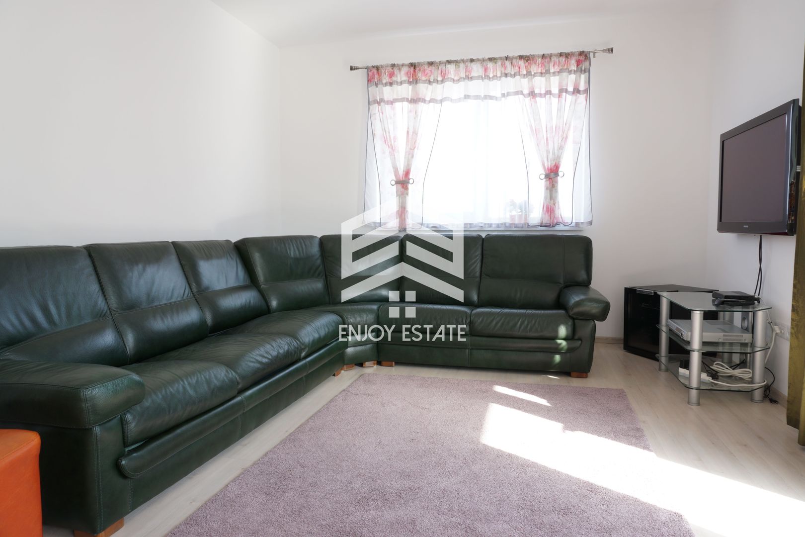 Apartament complet mobilat si utilat,  parcare inclusa ! - Poză 4