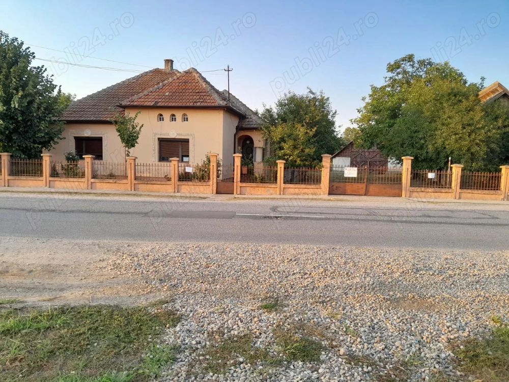 Vând casa în Lpau, com.Culciu, jud Satu Mare - Poză 2