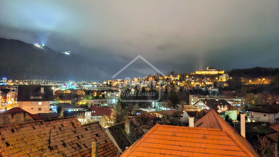 Apartament Central I Priveliste Deosebita - Poză 1