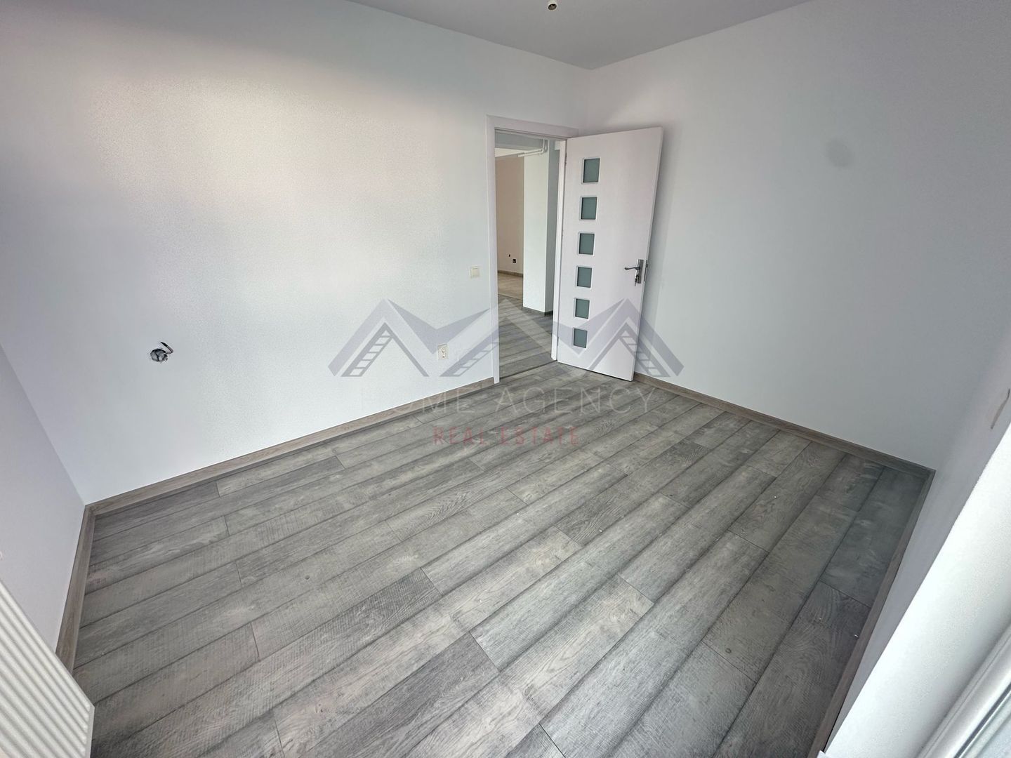 Apartament 2 camere parter înalt | Str. 23 August | NOU, cu parcare - Poză 9