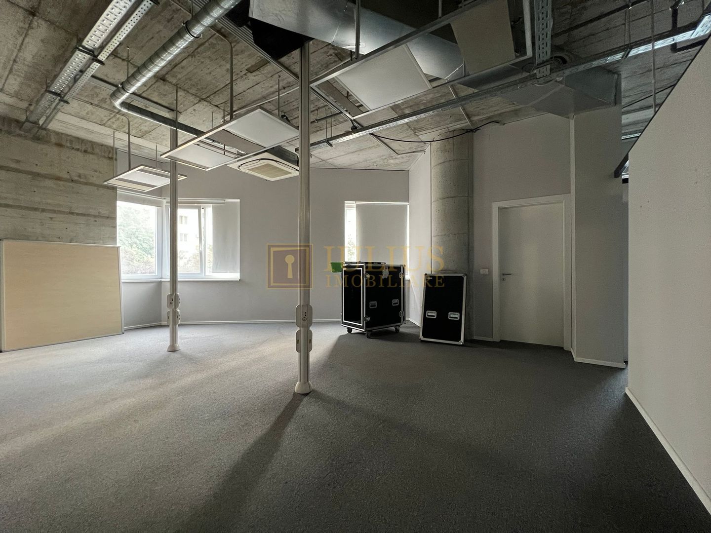 Spatiu de birou, amenajat, zona de sud - cartier Soarelui. - Poză 11