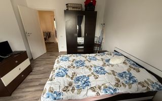Casă înșiruită complet mobilată + curte+ 2 parcari în complex inchis! - Poză 16