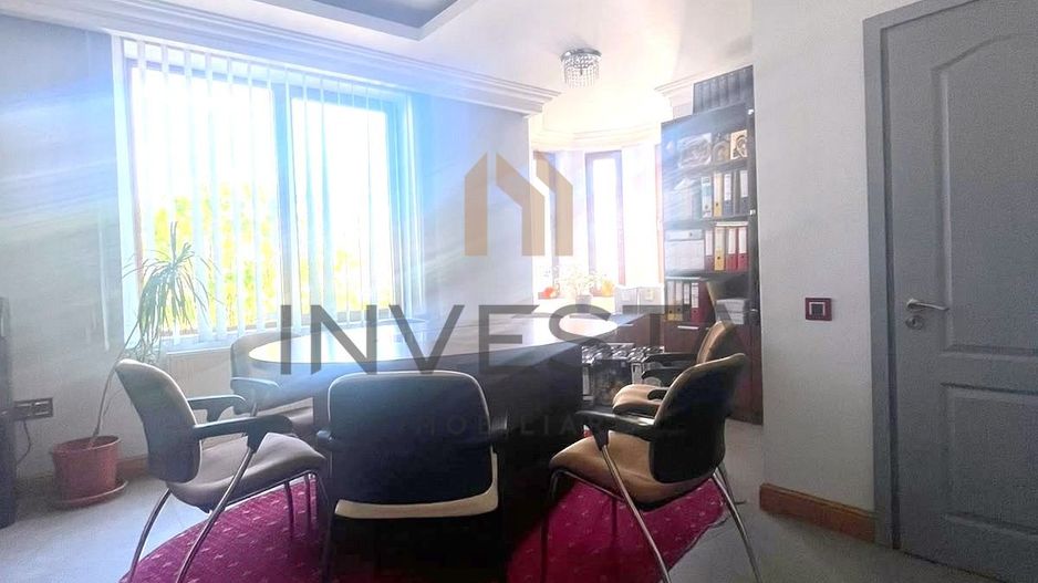 Casa deosebita cu 5 camere de inchiriat in cartierul Andrei Muresanu! - Poză 13