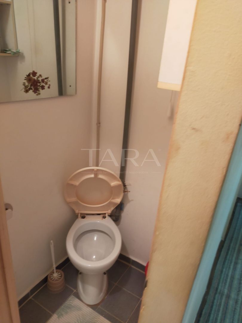 Apartament cu 3 camere decomandate, 2 băi și 2 beciuri, Mănăștur . - Poză 9