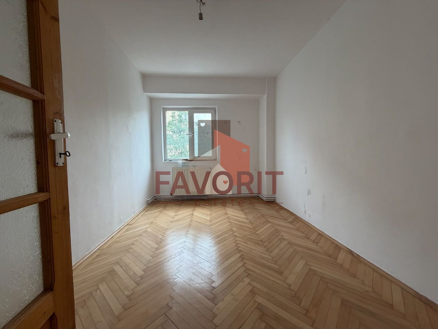 4 camere | etaj 1 | centrala proprie | mobilat si utilat | zona buna | - Poză 10