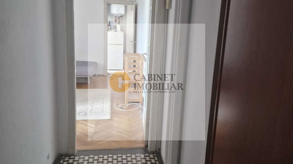 Garsoniera  30 mp |  Piata Romana  |  Balcon Vedere |  Panoramica - Poză 5