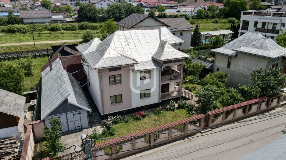 Pensiune si Casa Ultracentral | Gura Humorului | Arinis | Bucovina - Poză 14