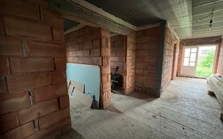 Casa la Rosu | 821Mp | Dornesti - Poză 8