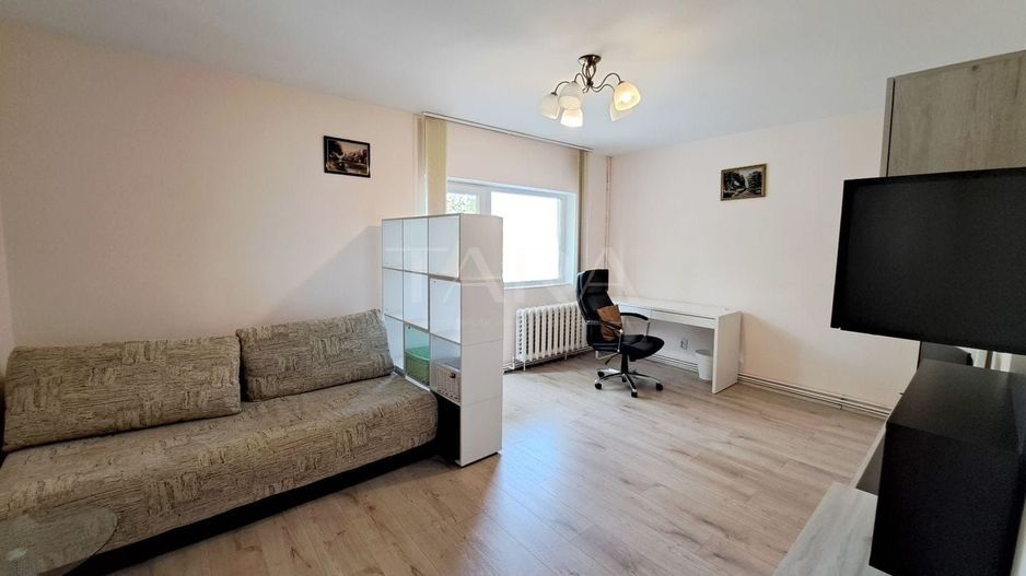 Apartament cu 4 camere decomandat în cartierul Zorilor, Cluj-Napoca - Poză 1