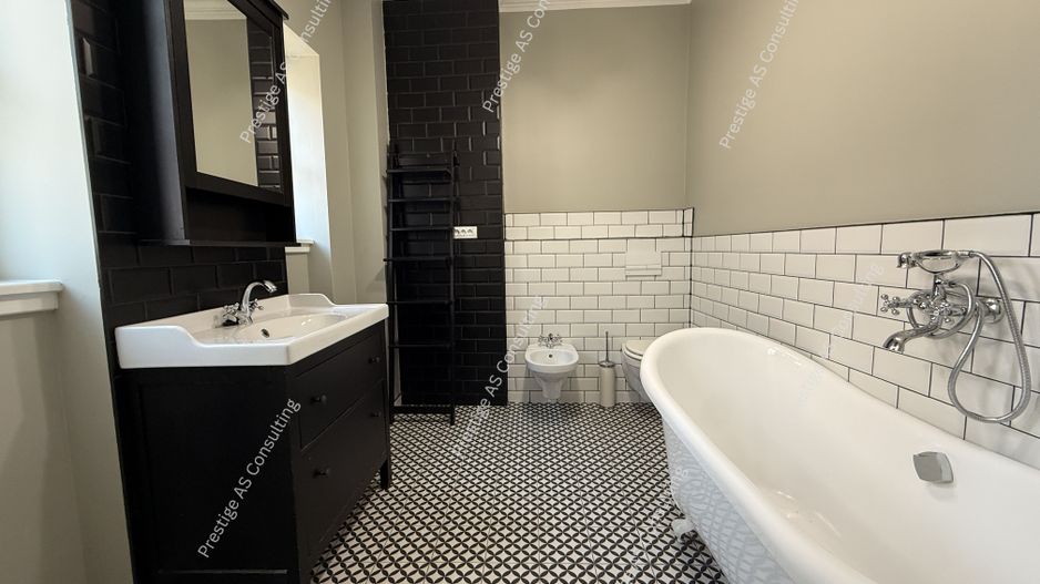 Apartament 3 camere | Balcon | Ultracentral C.D. Loga | Finisaje Premium - Poză 9