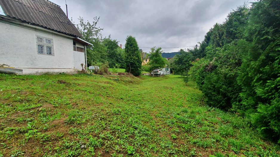 Schei gradina +casa de vacanta,  intre case,front pe trei parti - Poză 2