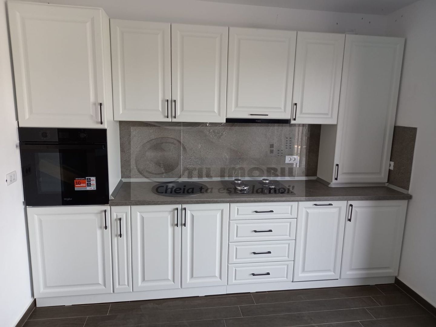 Casă/Vila de inchiriat Valea Lupului - 900 euro - Poză 2