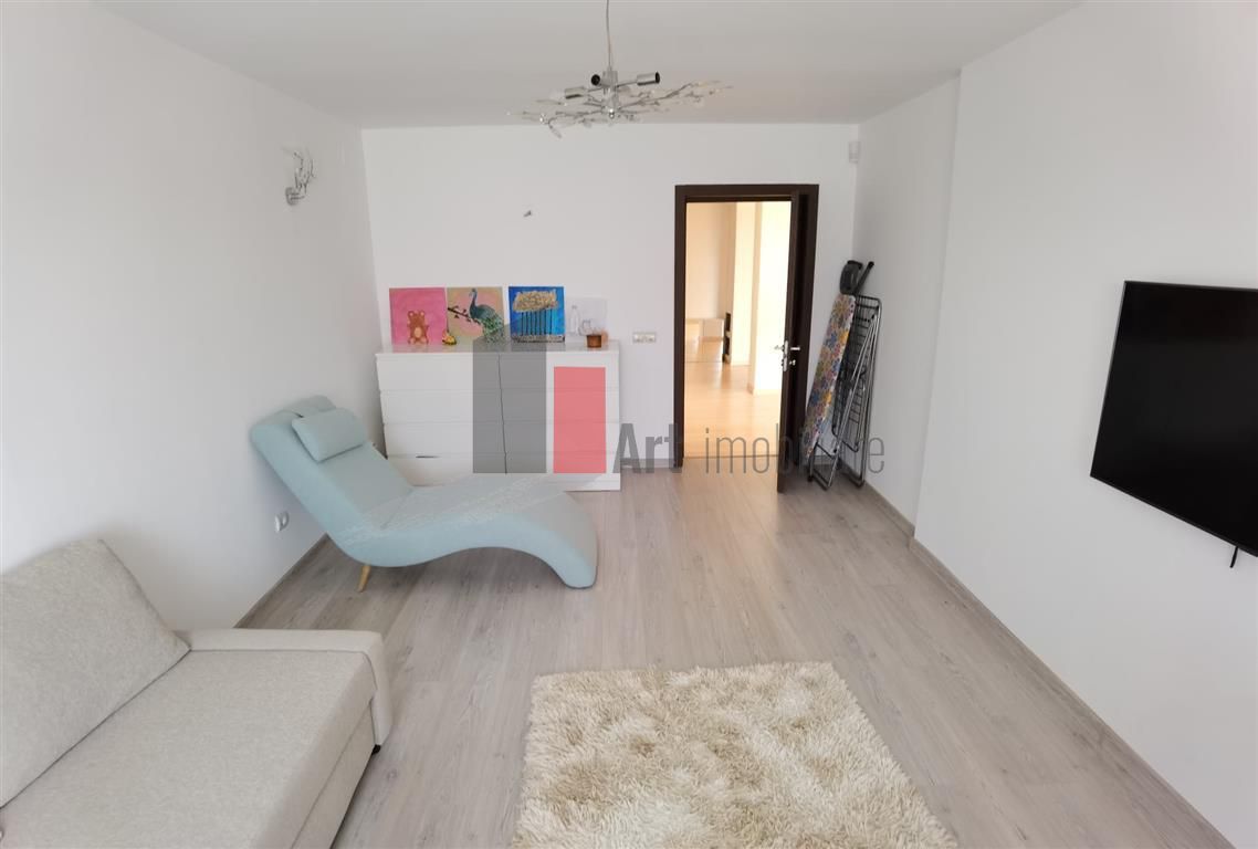 VIla 11 Camere Cernica - Poză 14