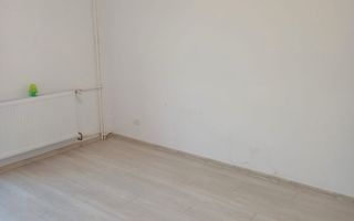 3 camere ultra central - Poză 3
