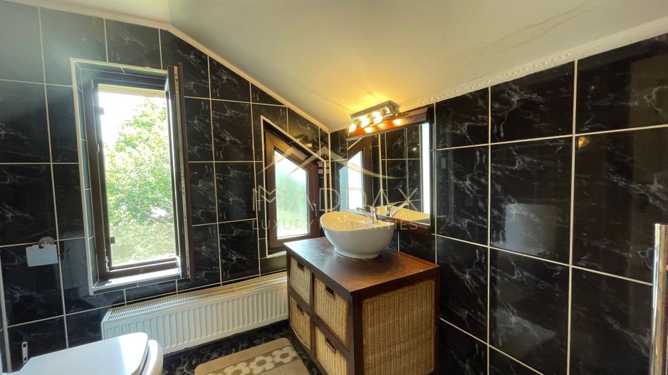 Vila 7 camere**Lake view**Ponton privat**Piscina**Teren 933 MP//Balotesti - Poză 44