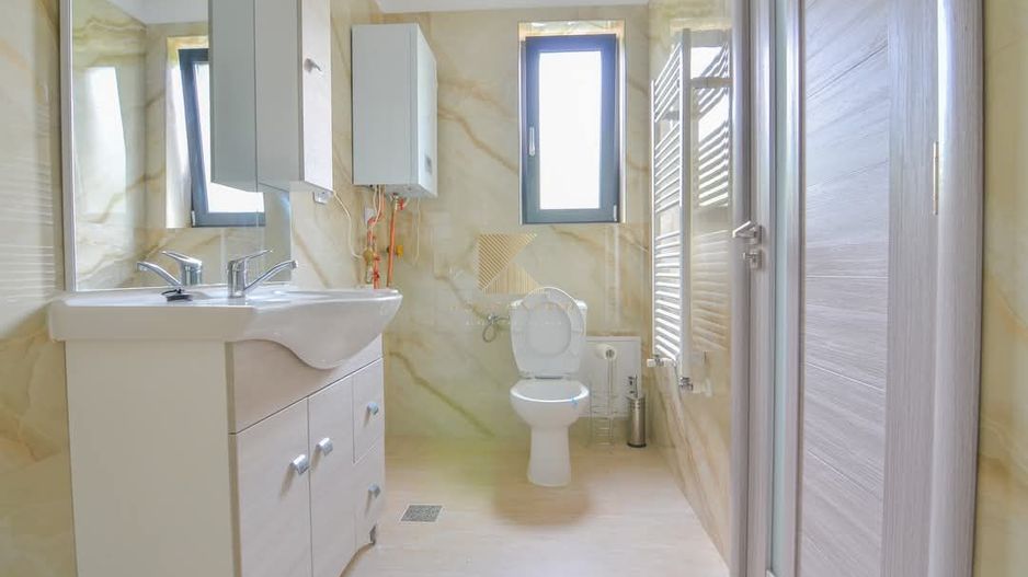 Casa noua tip duplex, 2 dormitoare cu 2 bai, curte, Sacele, PETFRIENDL - Poză 20