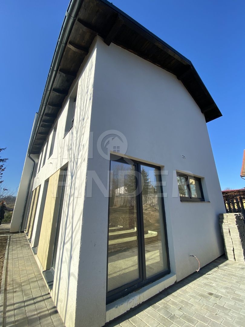 Vanzare casa Feleacu 233 mp utili, teren 600 mp - Poză 11