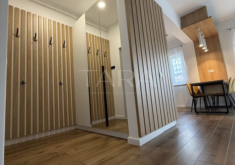 Apartament modern ultra mobilat cu parcare inclusă. - Poză 4