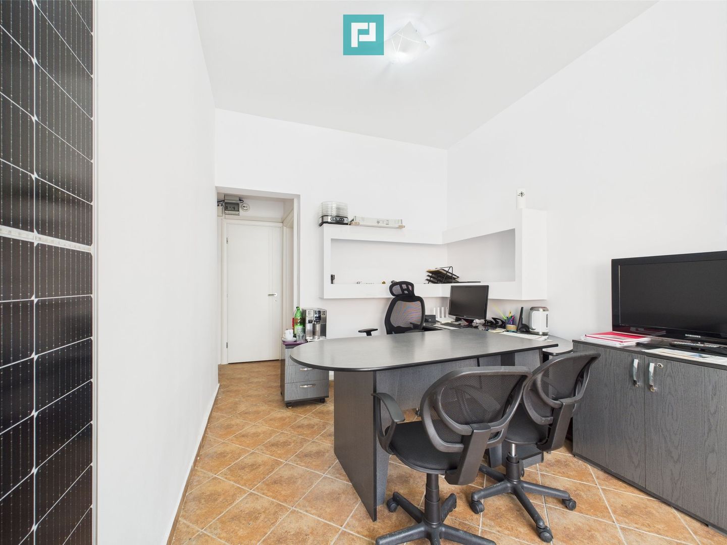 Spațiu Comercial–  pe Bulevardul Iuliu Maniu - Poză 4