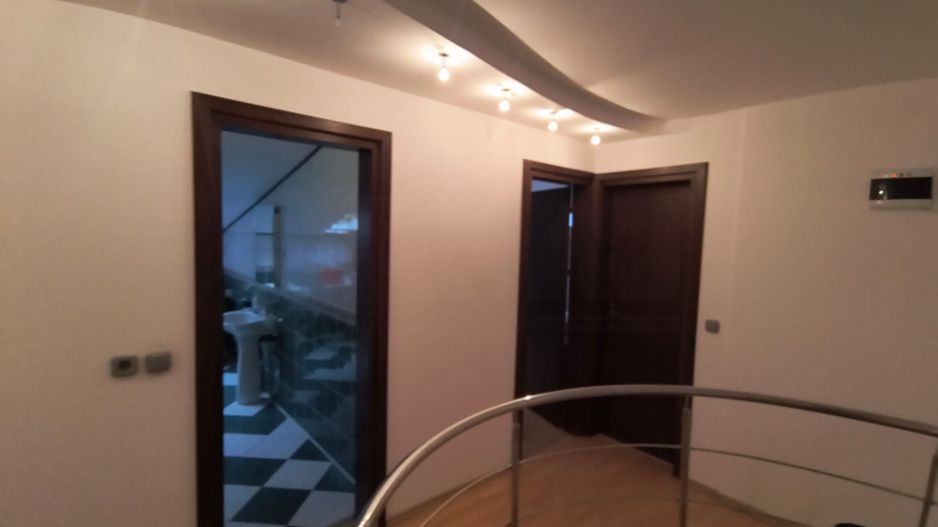 🏢 Apartament 5 camere | 165 MP | Ultracentral | 155.000 € - Poză 12